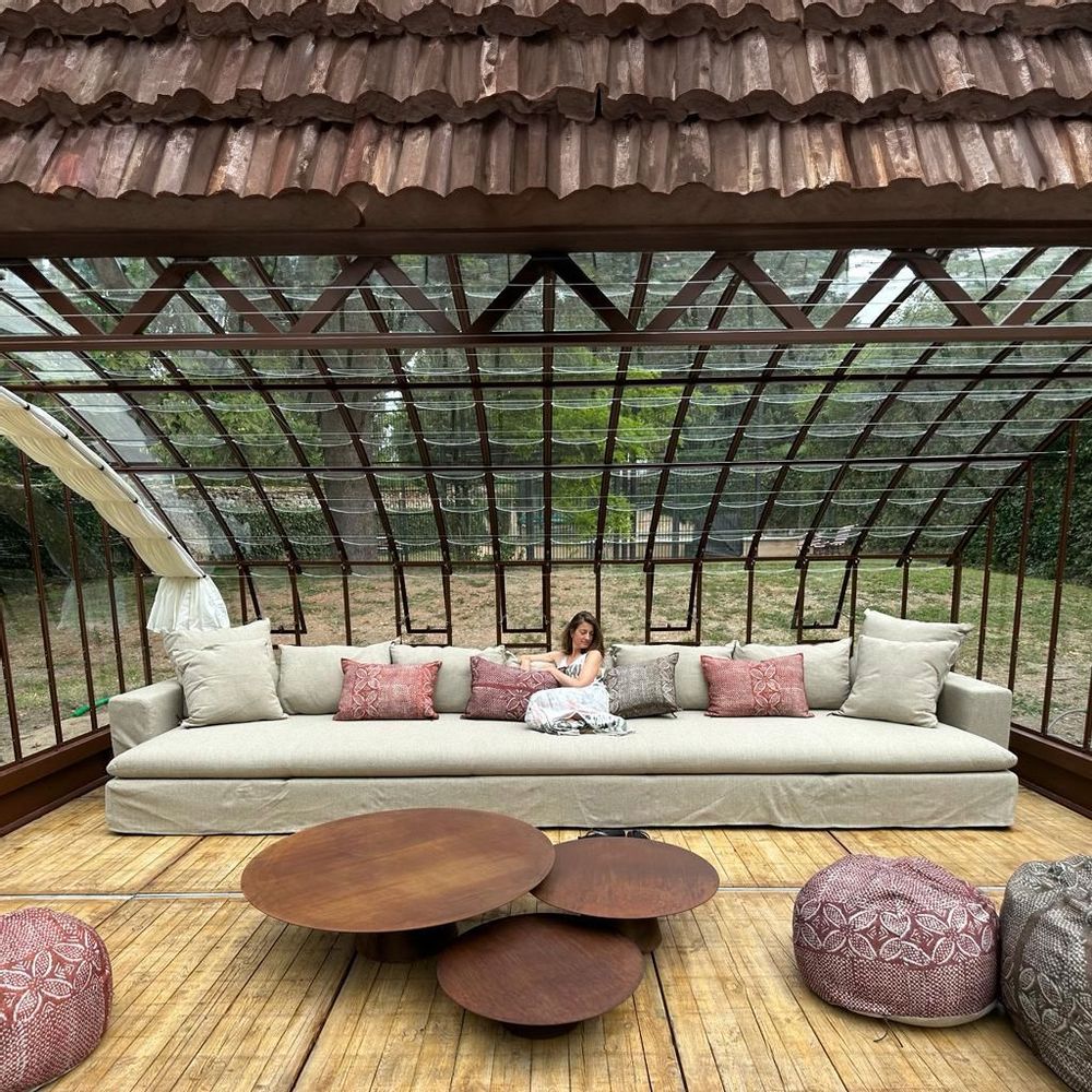 Lawn sofas - GYPSET playground - MAISON DE VACANCES