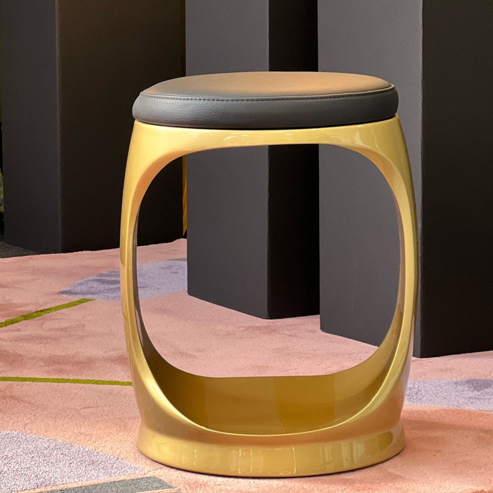 Stools - Signet Ring ı Stool ı Doré - SOFTICATED
