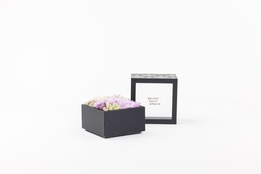 Coffrets et boîtes - Coffret de fleurs préservées - Carré Size M - BENOIT SAINT AMAND