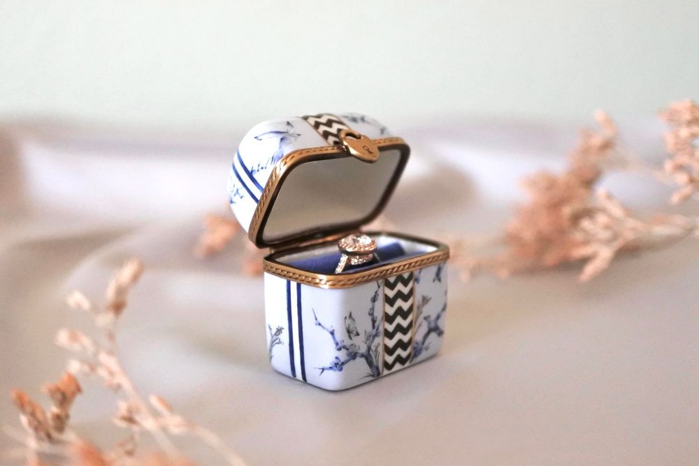 Unique pieces - Royal Blue & Geometric Ring Box - YUKO KIKUCHI