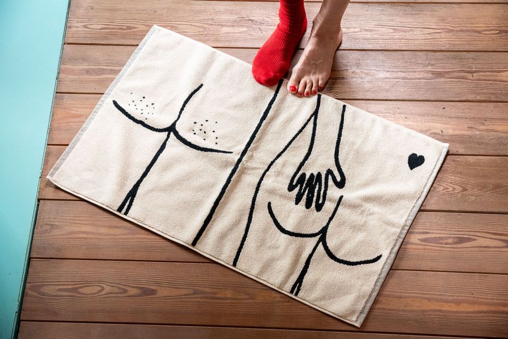 Homewear - plaids, tote bags, bags, tea towels, etc. - HELEN B
