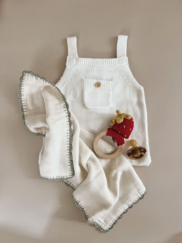 Soft toy - Strawberry Teething Ring | with bell - PATTI OSLO