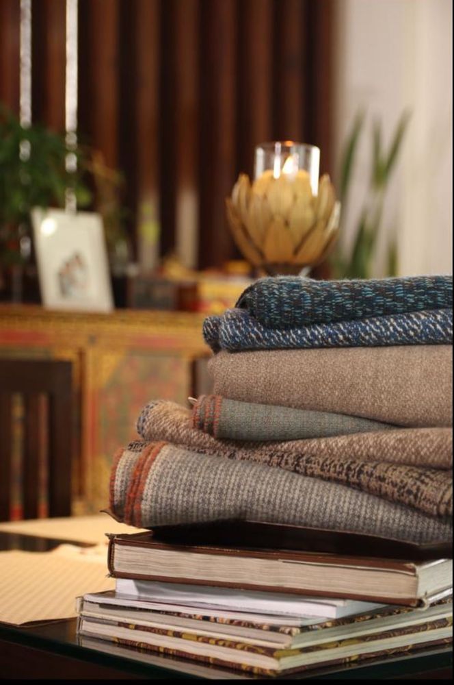 Scarves - Fine handloom cashmere, cashmere blends & yak wool - accessories, home - WEAVES & BLENDS