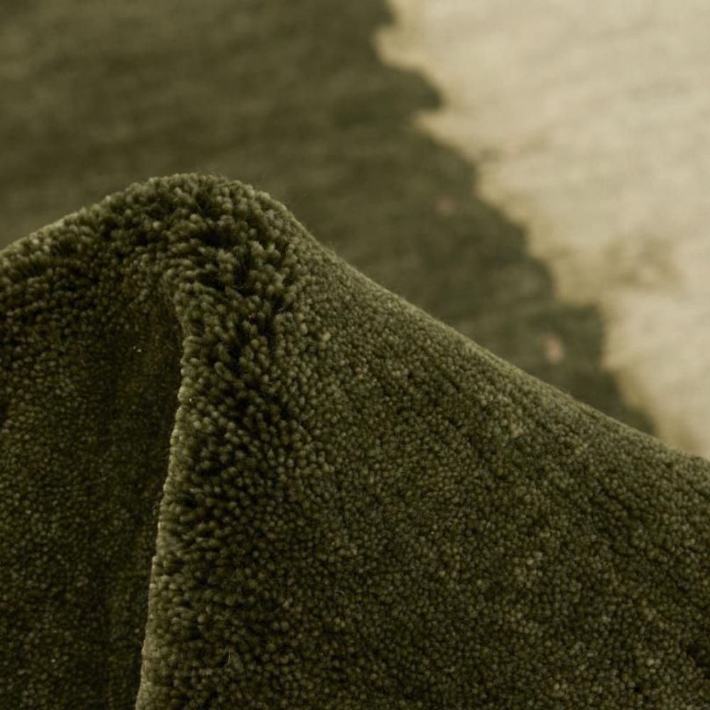 Tapis design - Tapis New Age - Runway, vert - REZAS RUGS