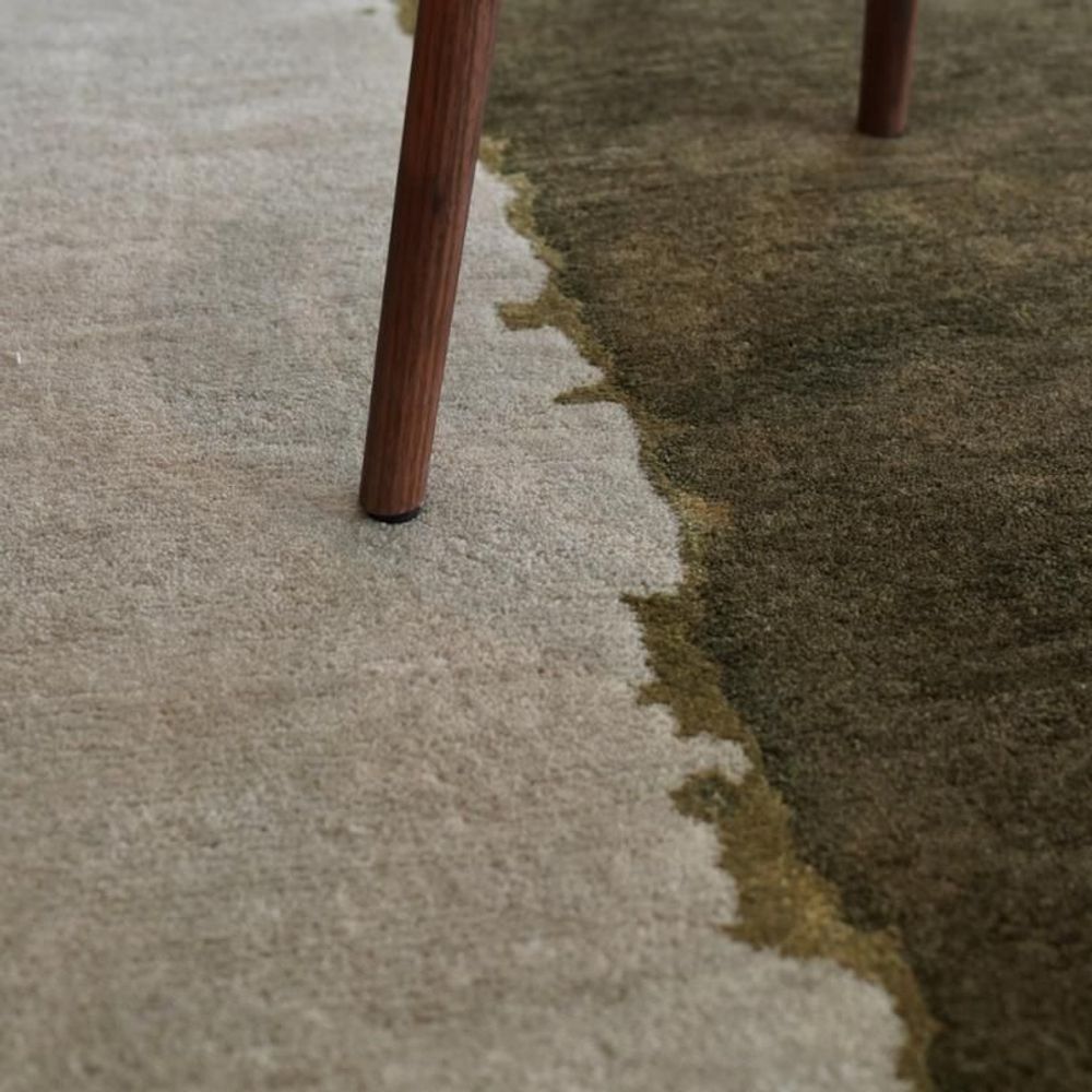 Tapis design - Tapis New Age - Runway, vert - REZAS RUGS