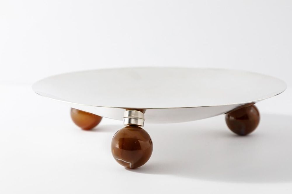 Design objects - Silver center piece with 3 spheres. - HOME WISH STUDIO