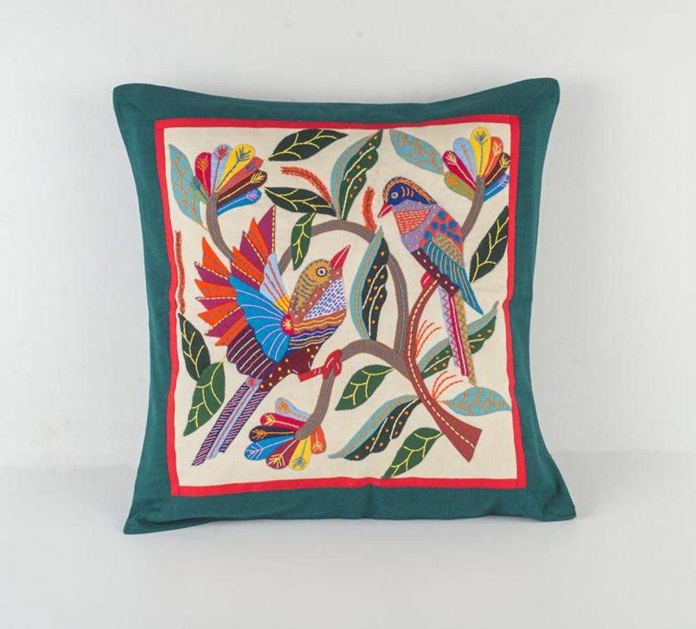 Coussins textile - Coussin Fait Main avec Oiseaux Brodés - FOWA