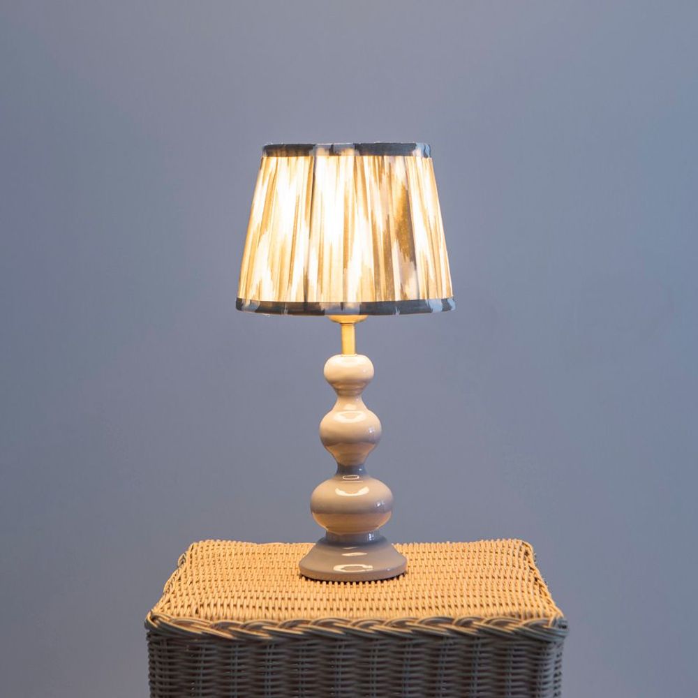 Lampes de table - Abat-jour plissés Ikat - MAHE HOMEWARE