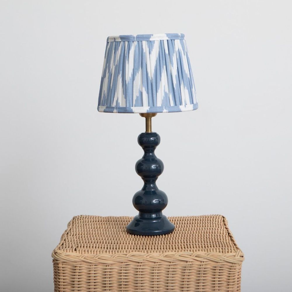 Lampes de table - Abat-jour plissés Ikat - MAHE HOMEWARE