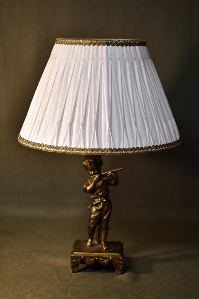 Decorative objects - Ivory and gold smocked empire pleated lampshade - BELLE EPOQUE