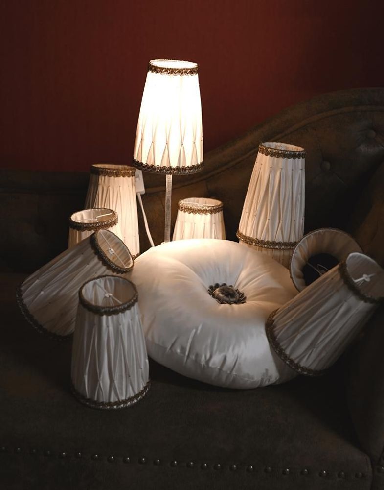 Decorative objects - Ivory and gold smocked empire pleated lampshade - BELLE EPOQUE