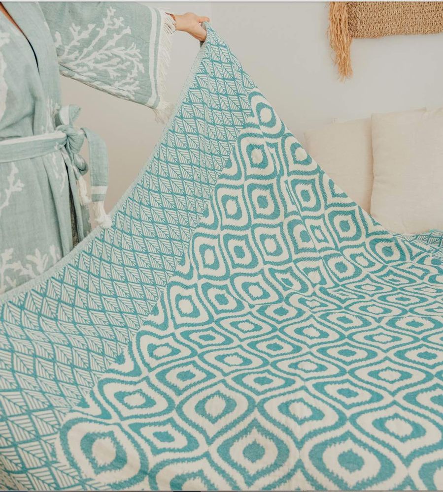Throw blankets - 100% COTTON BLANKET- WARM AND BRIGHT - PAMUKME