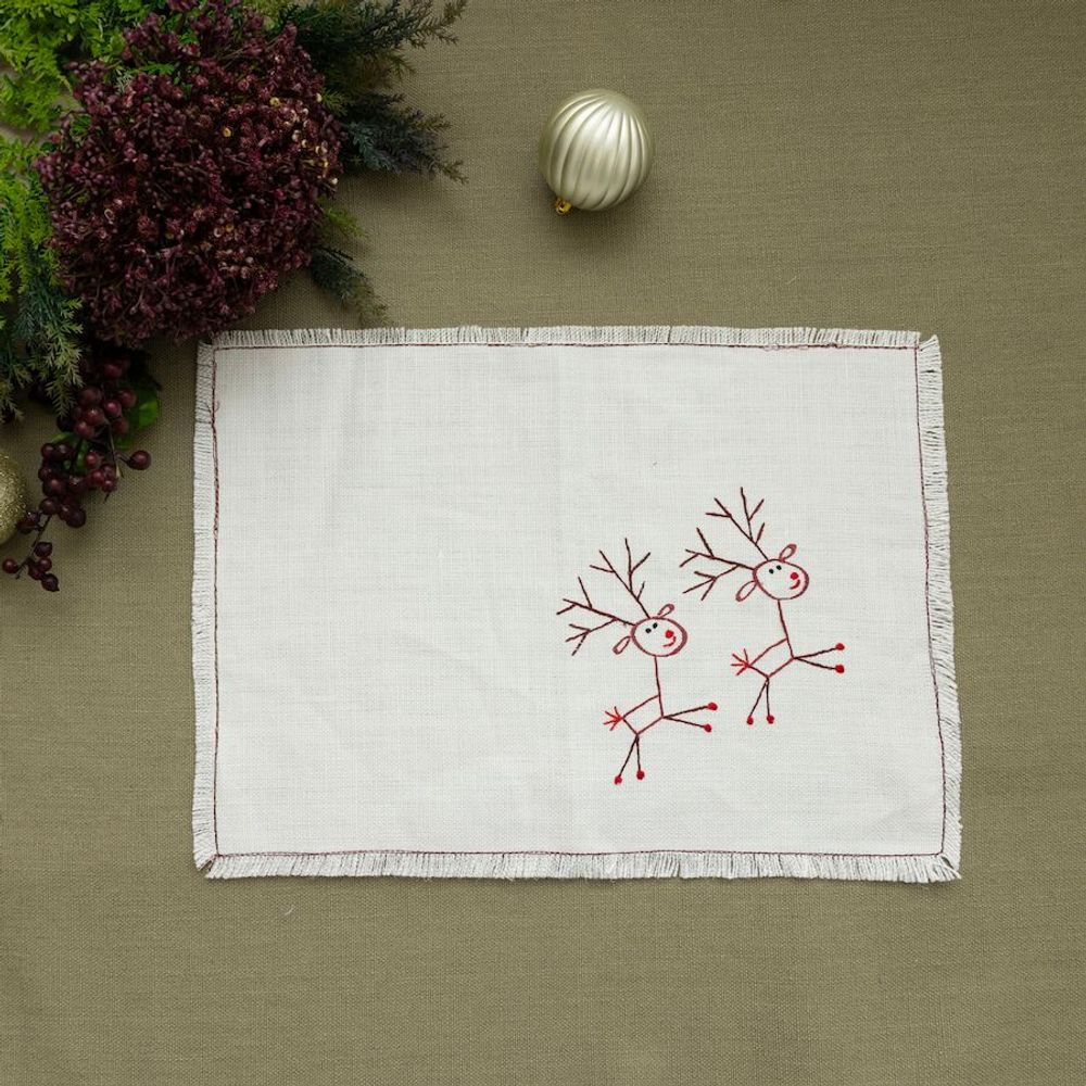 Christmas table settings - Reindeer Rug - HYA CONCEPT STORE