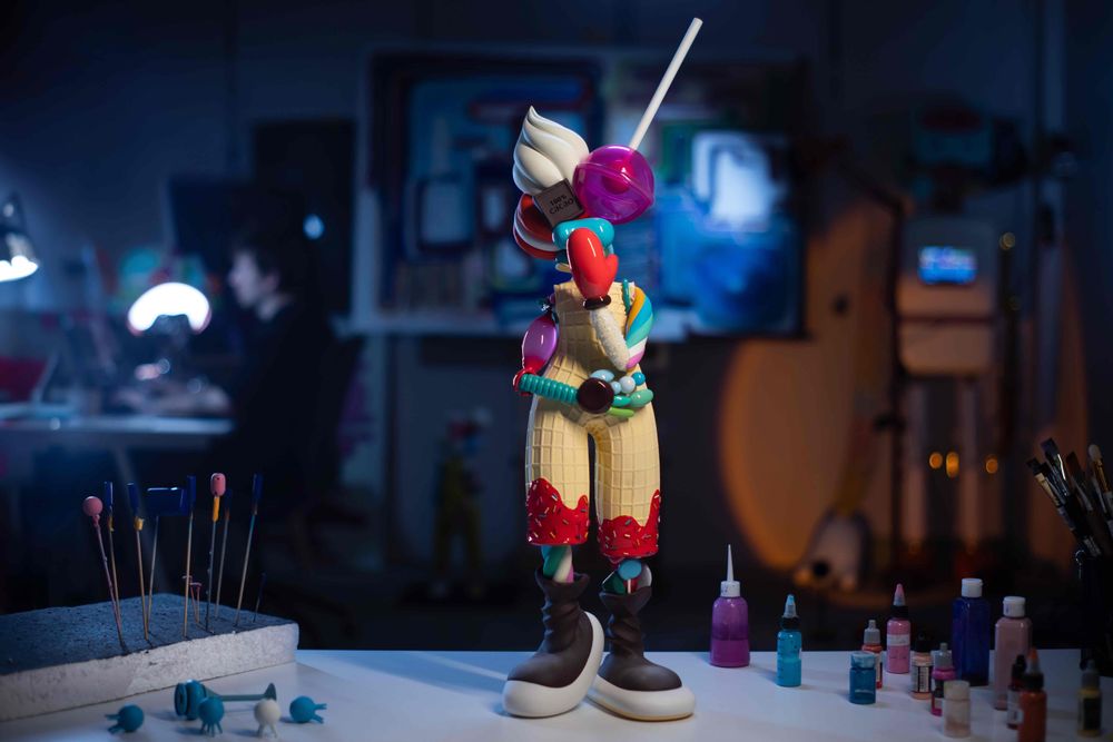 Sculptures, statuettes and miniatures - Sculpture – Candy Lady - YOOMOOTA