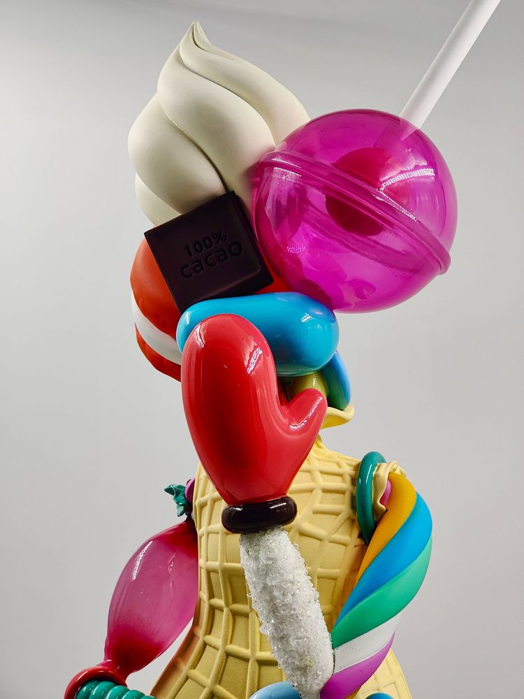Sculptures, statuettes and miniatures - Sculpture – Candy Lady - YOOMOOTA