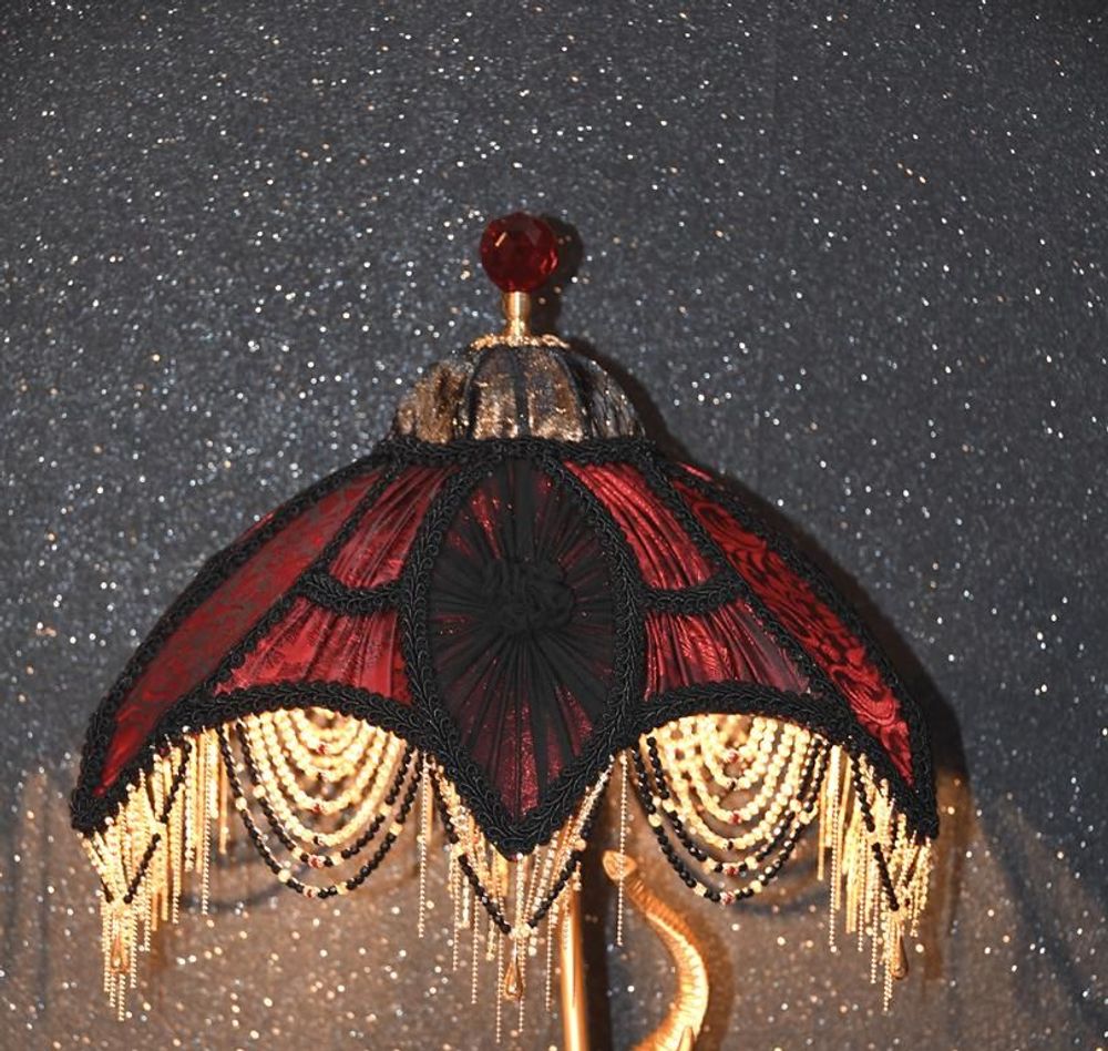 Objets de décoration - Abat-jour rouge et noir SYMBAD avec frange perlée - BELLE EPOQUE