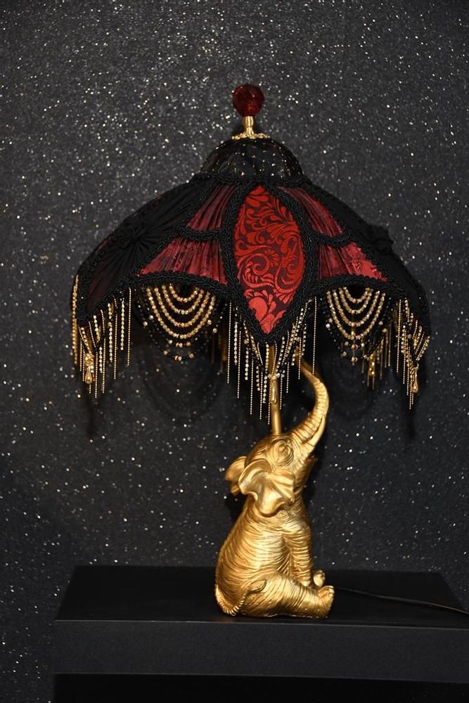 Objets de décoration - Abat-jour rouge et noir SYMBAD avec frange perlée - BELLE EPOQUE