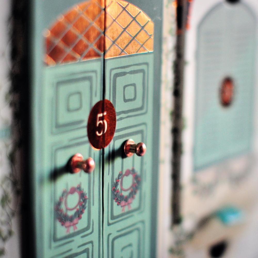 Autres décorations de Noël - Calendrier de l'Avent The Townhouse édition limitée 2024 - TETTIERA