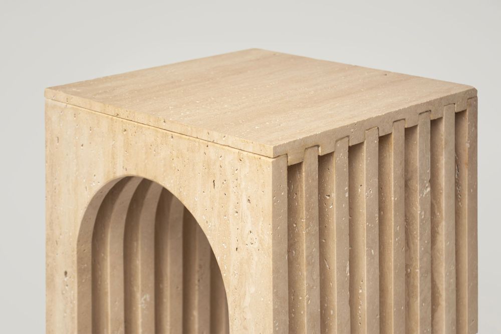Autres tables - 'BALANCE' TRAVERTINE SIDE TABLE - KIWANO CONCEPT