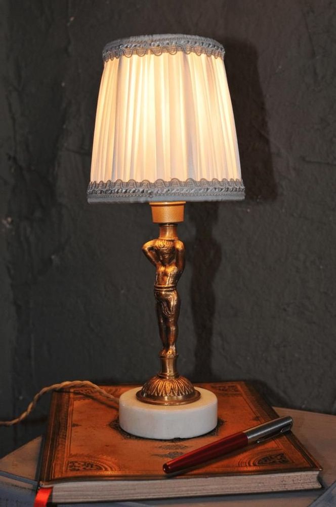 Objets de décoration - Abat-jour blanc pince flamme en soie froncée pour lustre, applique.. - BELLE EPOQUE