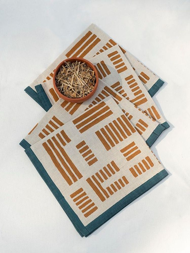 Table cloths - INSIA Table Linen - NO-MAD