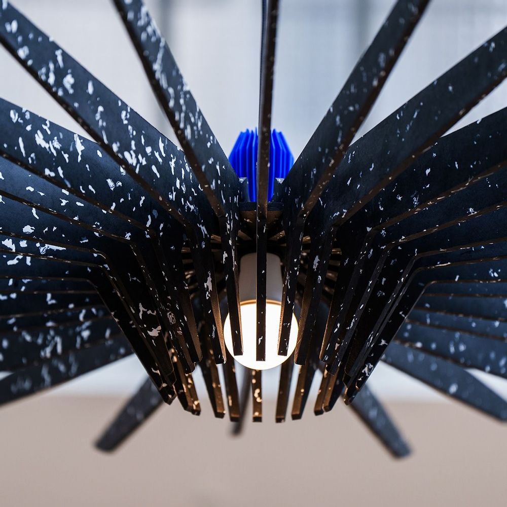 Objets de décoration - ÉCLOSION n°6 | LE PAVÉ noir - KARDUUS