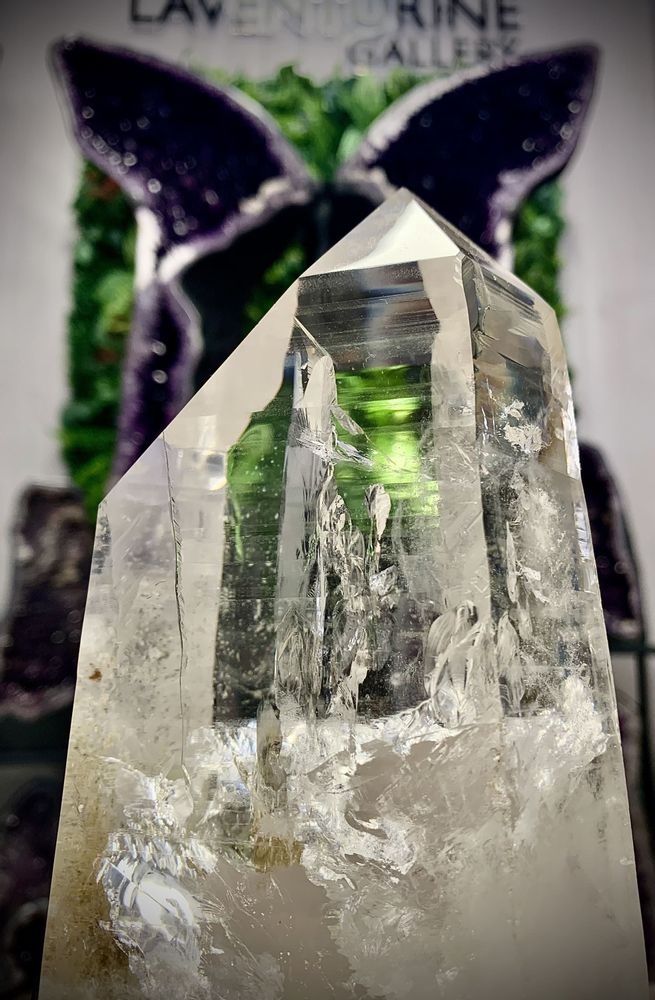 Design objects - The crystal point: sculpture, art object, deco & handmade design - LAVENTURINE GALLERY