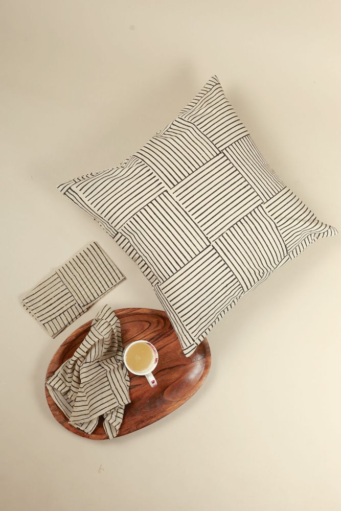 Linge de table textile - Serviettes en coton à rayures beiges et noires imprimées à la main - NINÉH