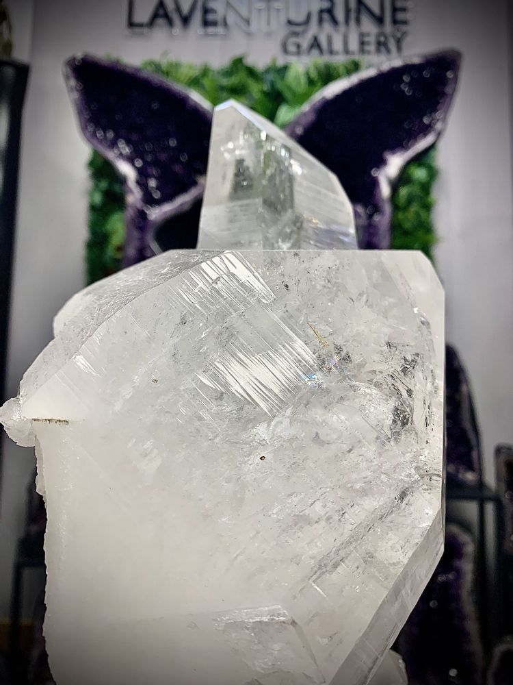 Design objects - The Crystal Point XL: Design object, art sculpture, decorative object - LAVENTURINE GALLERY