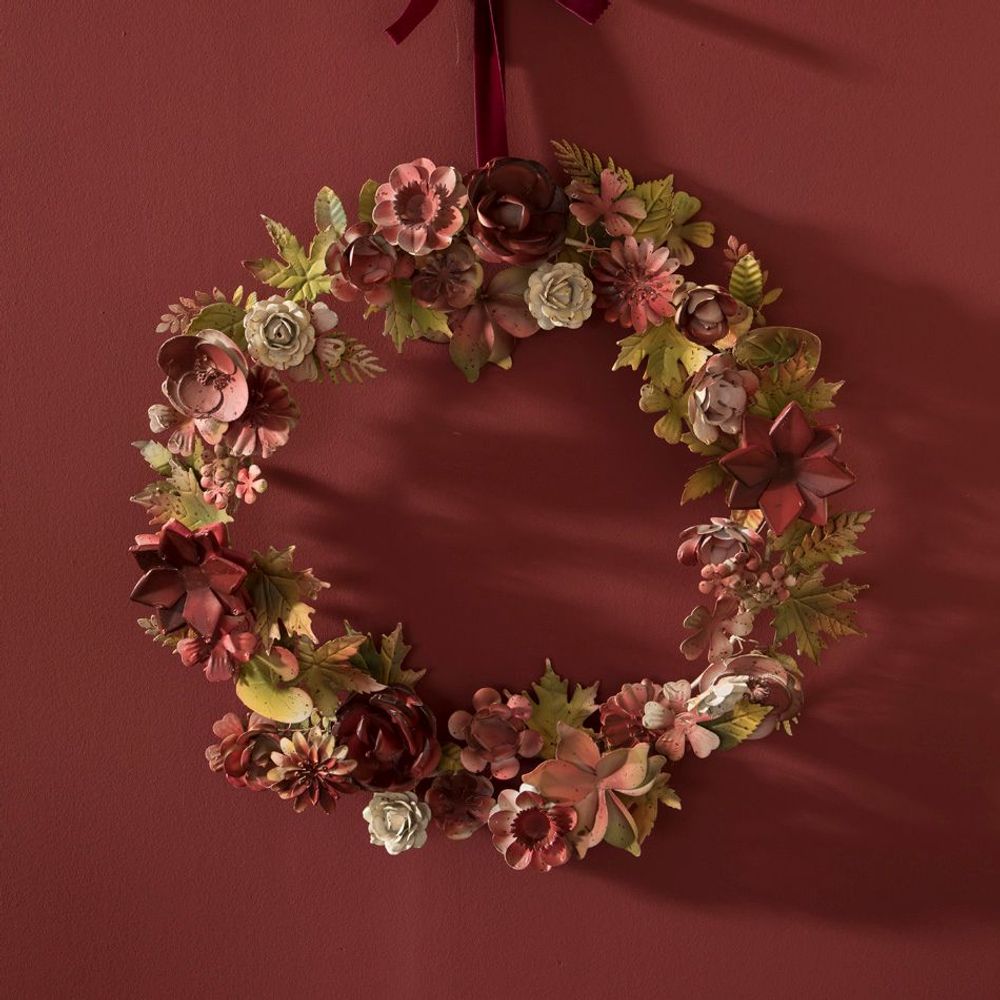 Autres décorations de Noël - Couronne florale en métal à motif de roses MAHE - MAHE HOMEWARE