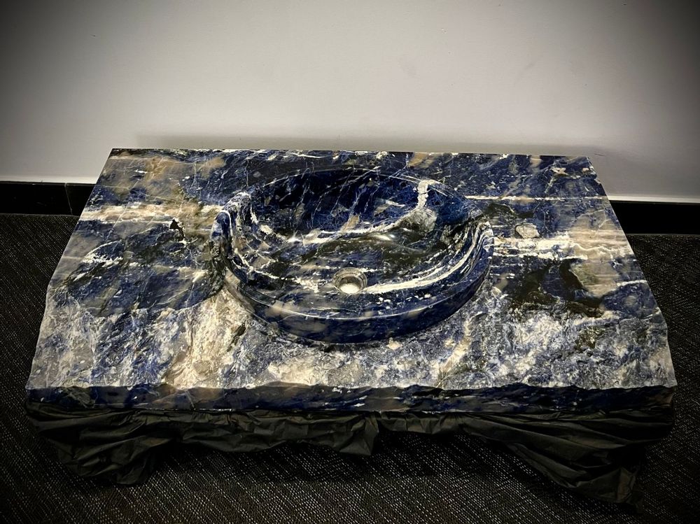 Design objects - The XXL sodalite basin: Handmade design & decorative object - LAVENTURINE GALLERY