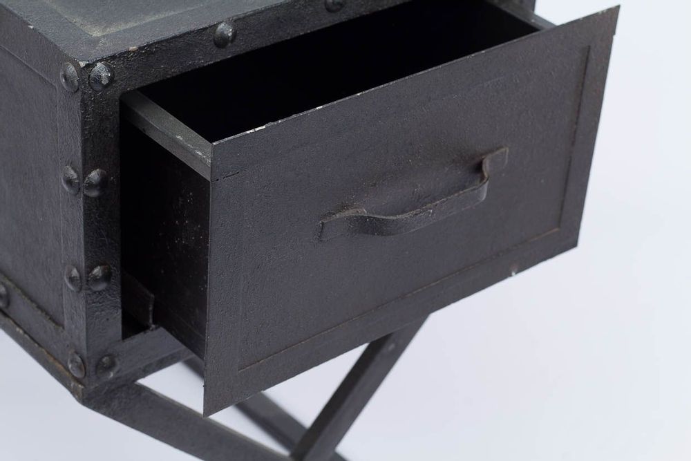 Other tables - Industrial side table, hammered black metal, 60 cm - JP2B DECORATION