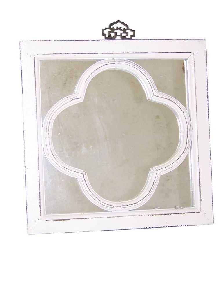 Mirrors - Clover-shaped mirror in recycled wood, distressed white finish, 40 cm - JP2B DECORATION