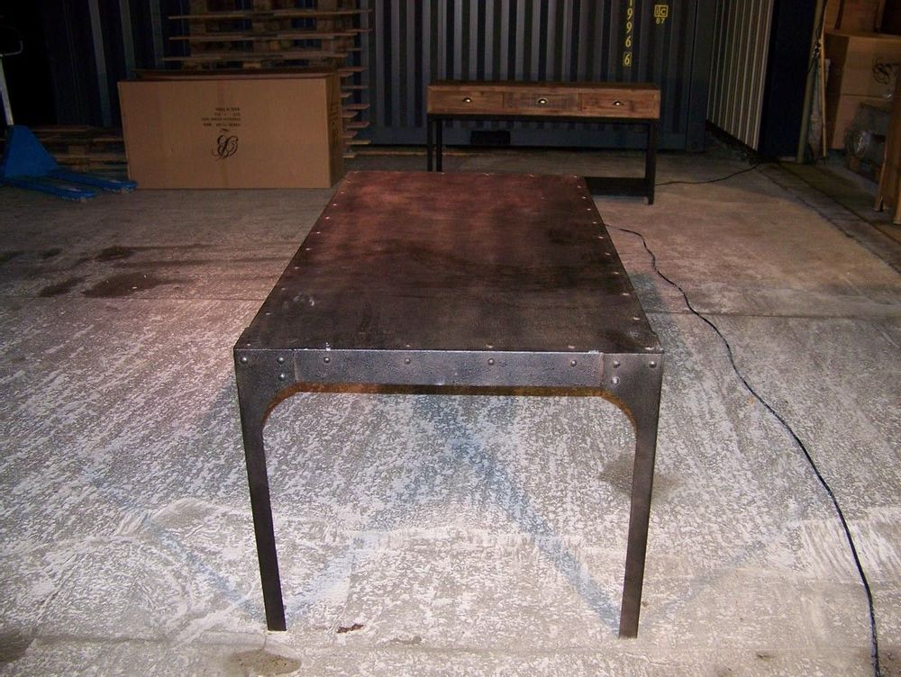 Tables Salle à Manger - Table de repas industrielle, métal noir martelé, 180 cm - JP2B DECORATION