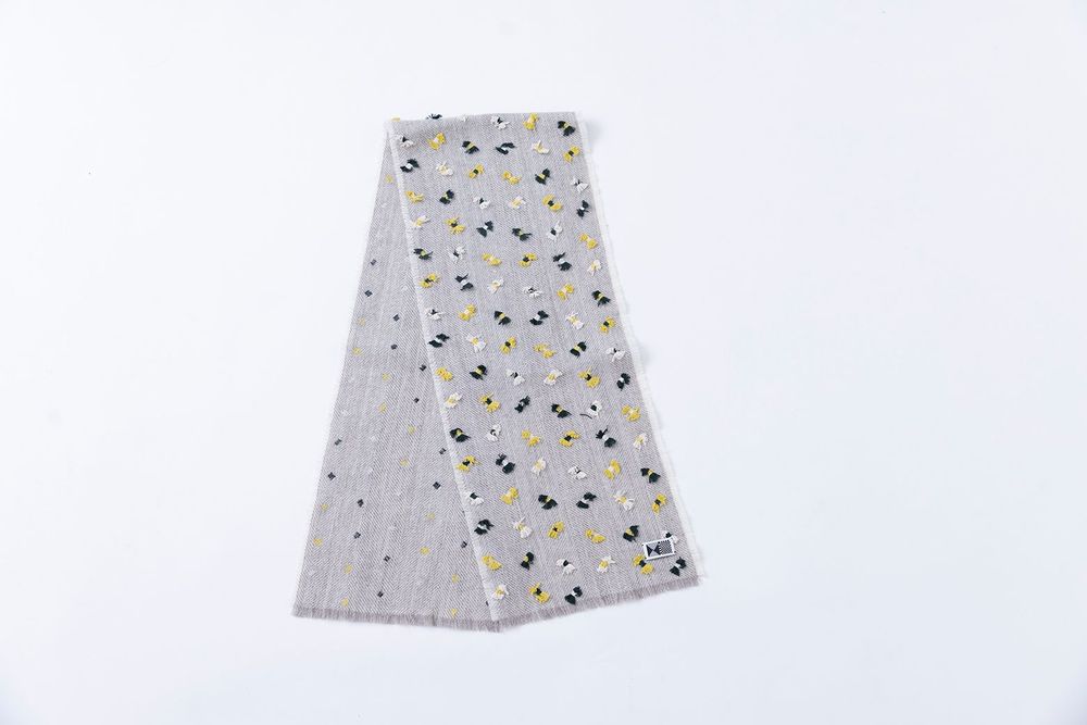 Foulards et écharpes - Petit foulard « KIJIHABA - KIJINOKANOSEI