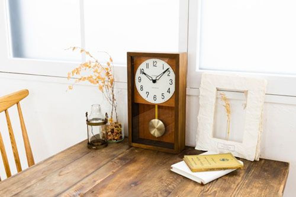 Horloges - HINOKI PENDULUM CLOCK - INTERZERO