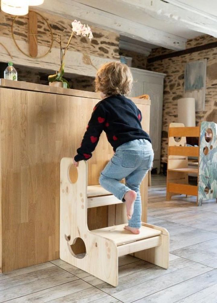 Tabourets - Tabouret - Tour en bois massif pour enfant  “Baleine” - LE COMPTOIR DE MALOW