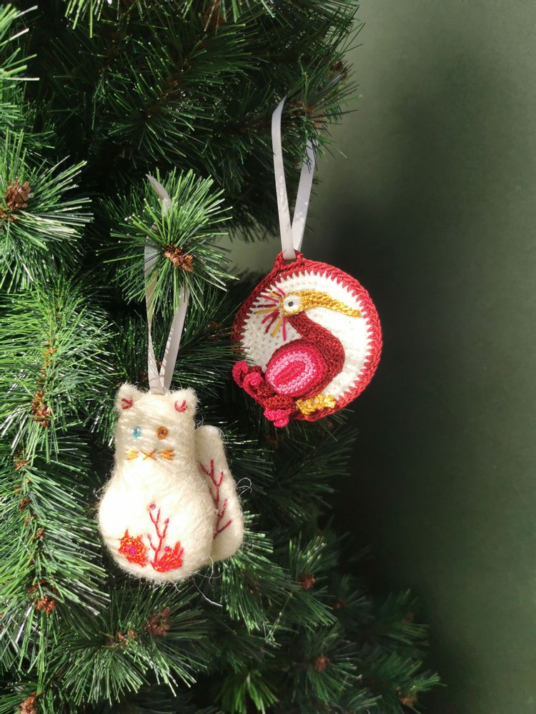 Christmas garlands and baubles - Brave Ibis Ornament - UNHCR/MADE51