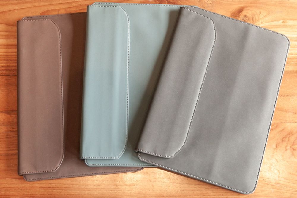 Leather goods - Fleeve Genuine Leather for Laptop Stand Book Case 13/14 - NTTPON CO LTD
