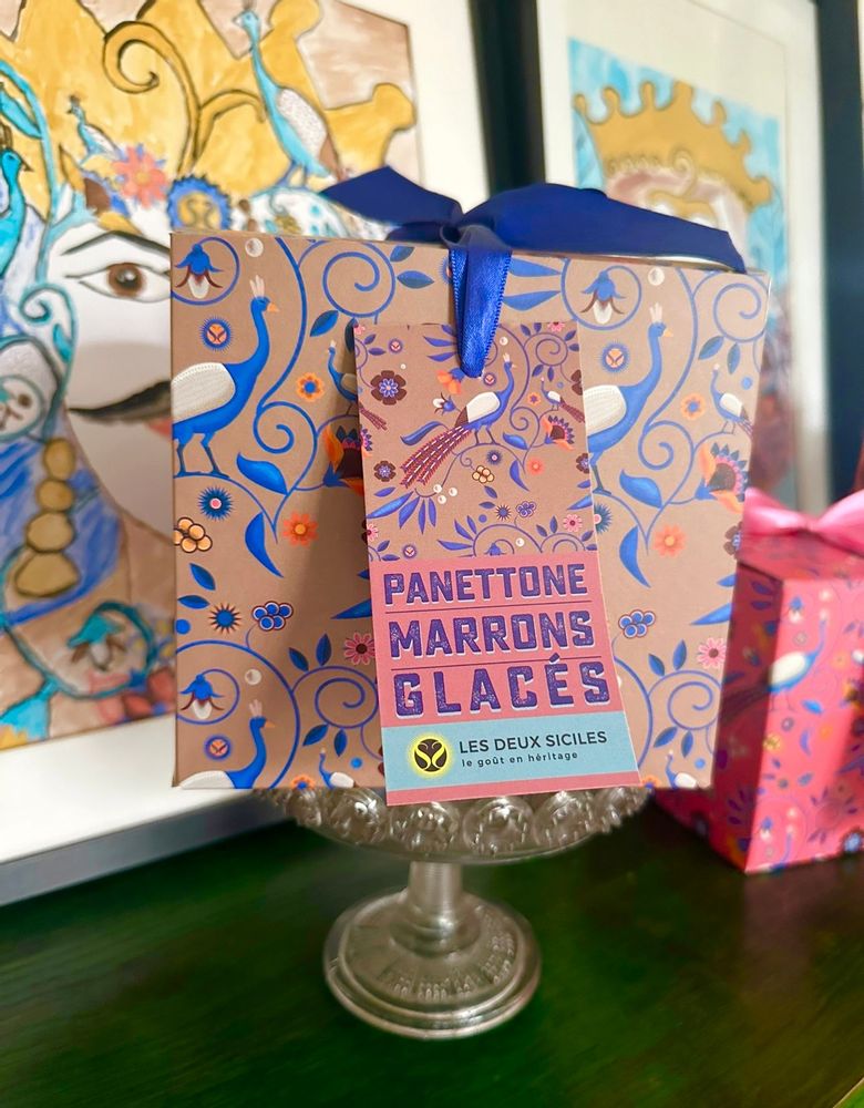 Delicatessen - Artisanal Panettone with Glazed Chestnuts: A Sicilian Treasur - LES DEUX SICILES