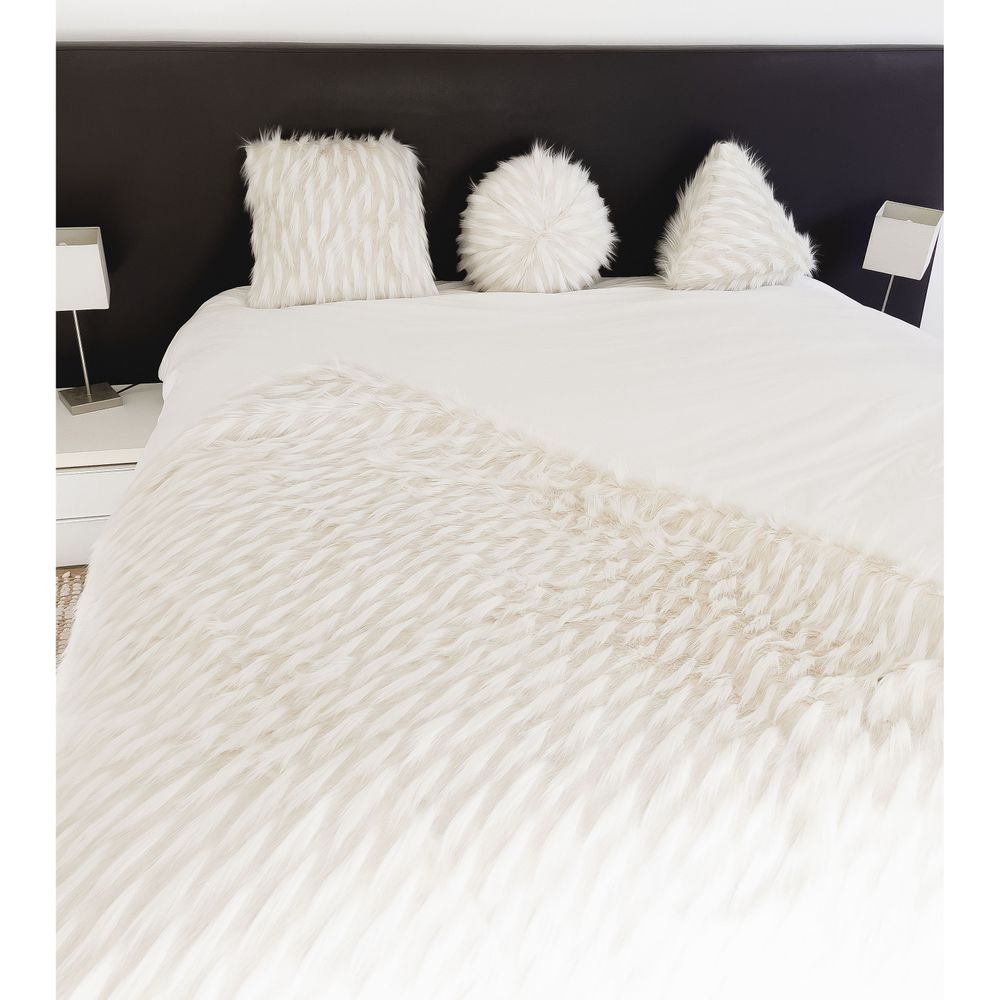 Garden textiles - White and beige faux fur throw - MX HOME