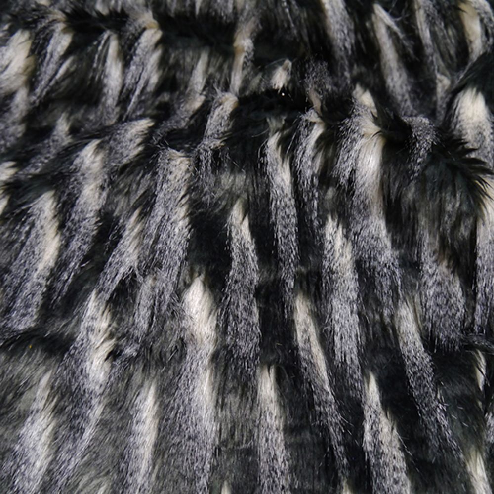 Outdoor decorative accessories - Pyramid cushion in black and white faux fur - MX HOME