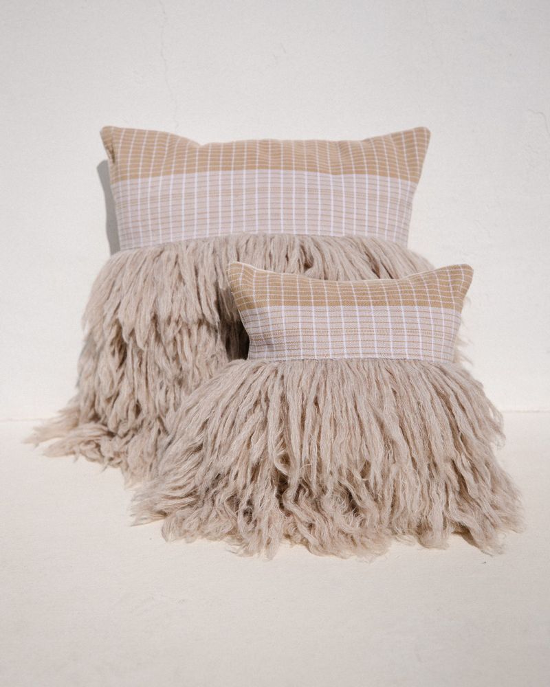 Coussins textile - COUSSIN DÉCORATIF WUGO — 10 x 10 - IFSTHETIC