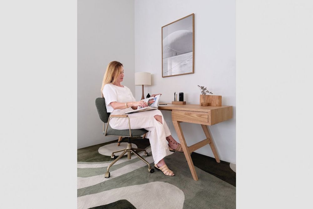 Chaises - "BRUNA" CHAISE DE BUREAU MINIMALISTE - ALESSANDRA DELGADO DESIGN