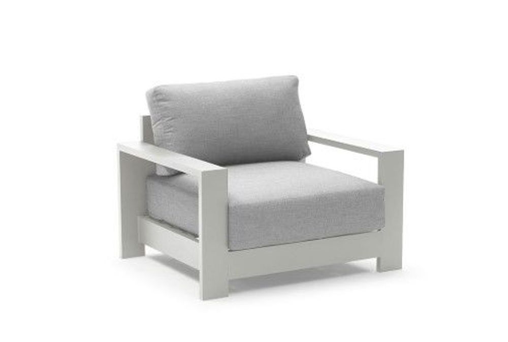 Lawn sofas   - SKY 1 seater armchair - COUTURE JARDIN