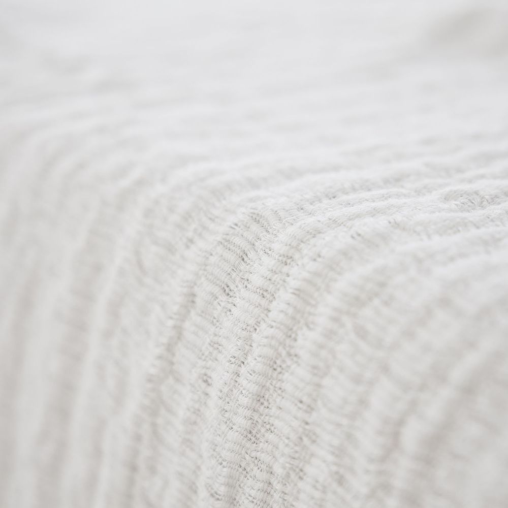 Bed linens - Arrow Strong Bedspread - SEASON HOME COLLECTION