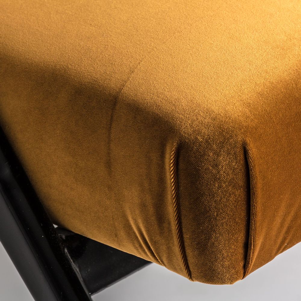 Armchairs - Armchair in ocher pine wood 73x83x80 cm - VICAL