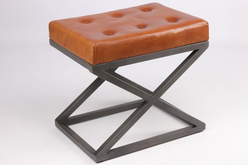 Repose-pieds - Pouf industriel en métal et cuir de chèvre, coloris vintage cigare, 51 cm - JP2B DECORATION