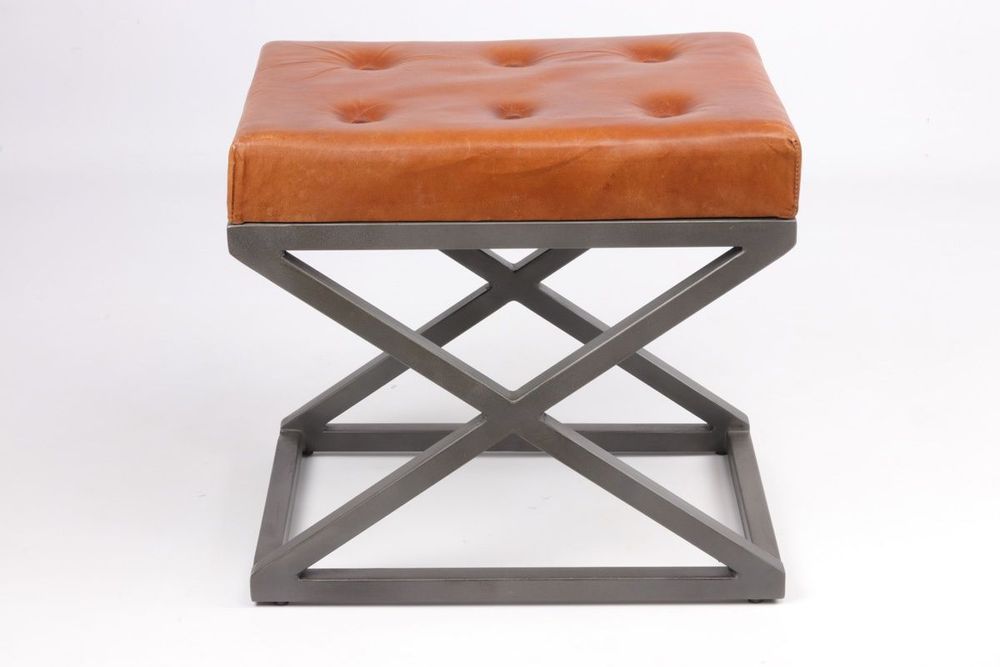 Repose-pieds - Pouf industriel en métal et cuir de chèvre, coloris vintage cigare, 51 cm - JP2B DECORATION