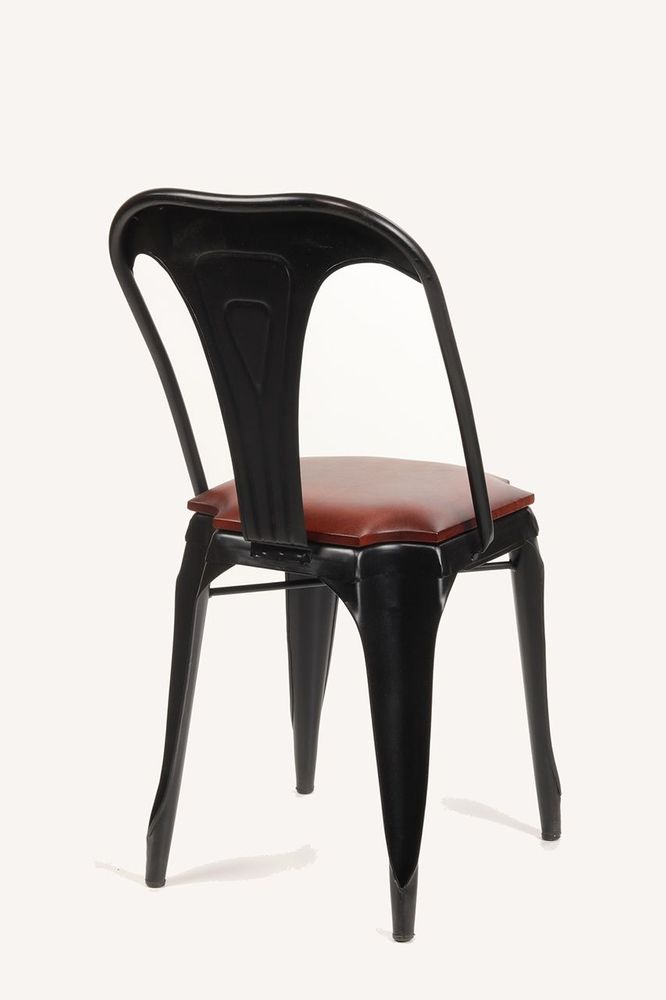 Chaises de jardin - Chaise industrielle en métal noir avec coussin en cuir de chèvre, 84 cm - JP2B DECORATION